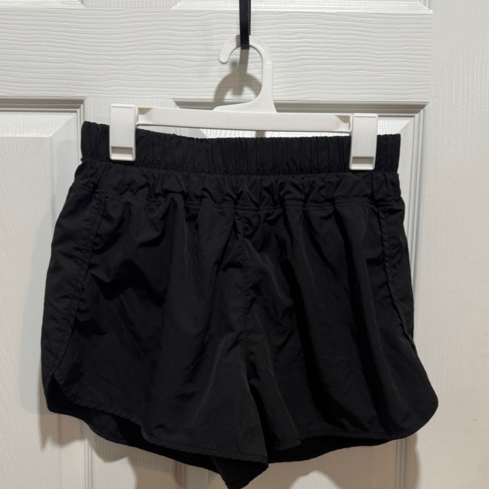 Yogalicious Women's Black Athletic Shorts